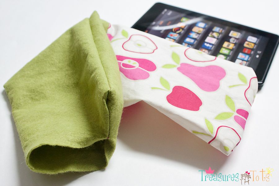 treasures for tots DIY Kindle Fire Sleeve Tutorial